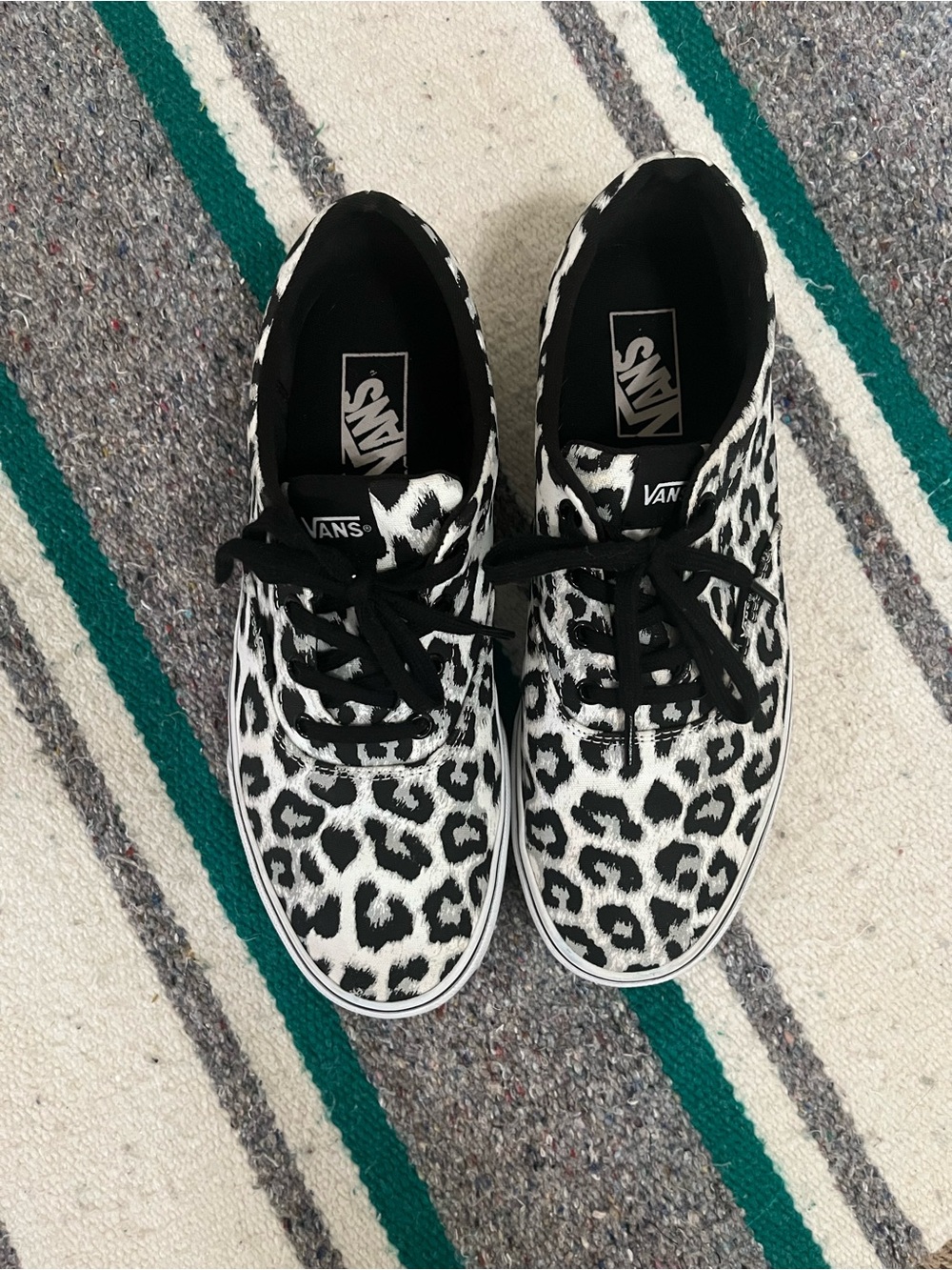 Vans Doheny Snow Leopard Black White Classic Sneakers Women’s Size 10 - Picture 8 of 11